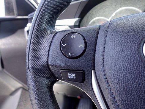 Used 2015 Toyota Corolla L FWD image 14