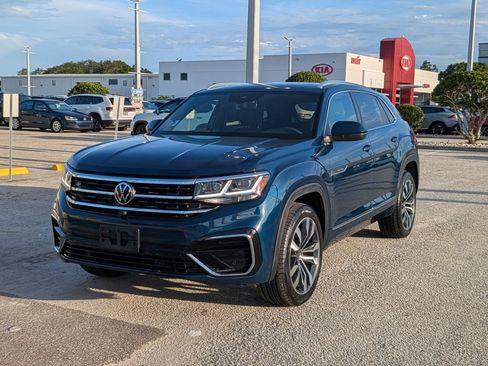 Used 2023 Volkswagen Atlas Cross Sport SEL Premium R-Line AWD/4WD image 2