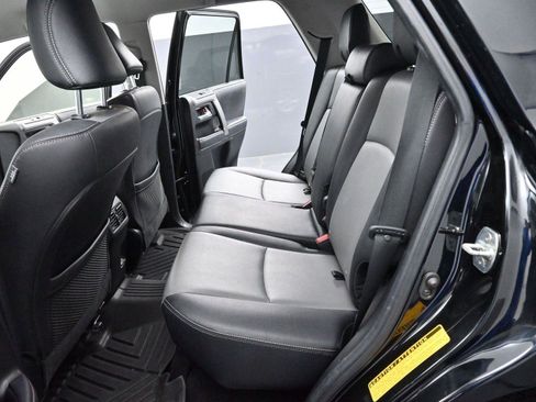 Used 2023 Toyota 4Runner SR5 Premium AWD/4WD image 31