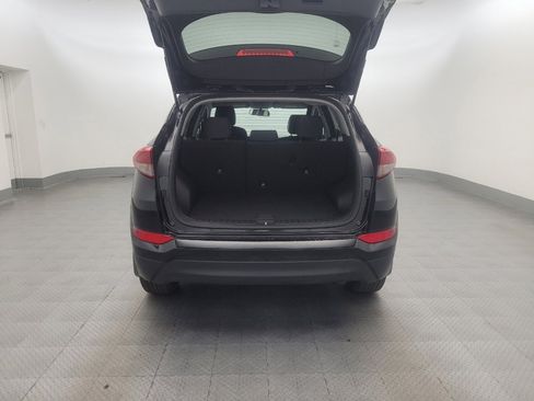 Used 2017 Hyundai Tucson SE AWD/4WD image 29