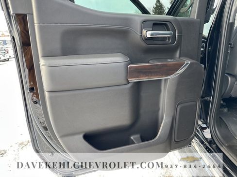 Used 2021 GMC Sierra 1500 SLT image 17