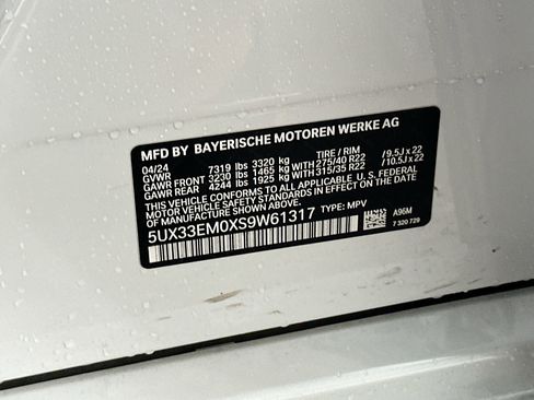 Certified 2025 BMW X7 M60i AWD/4WD image 36