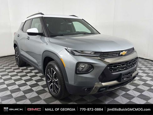 Certified 2023 Chevrolet TrailBlazer ACTIV w/ Sun and Liftgate Package AWD/4WD image 1