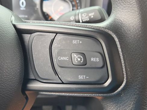 Used 2025 Jeep Wrangler Sport AWD/4WD image 24