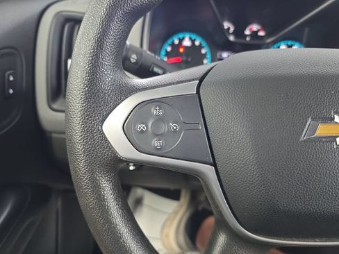 Used 2021 Chevrolet Colorado W/T w/ WT Convenience Package AWD/4WD image 18