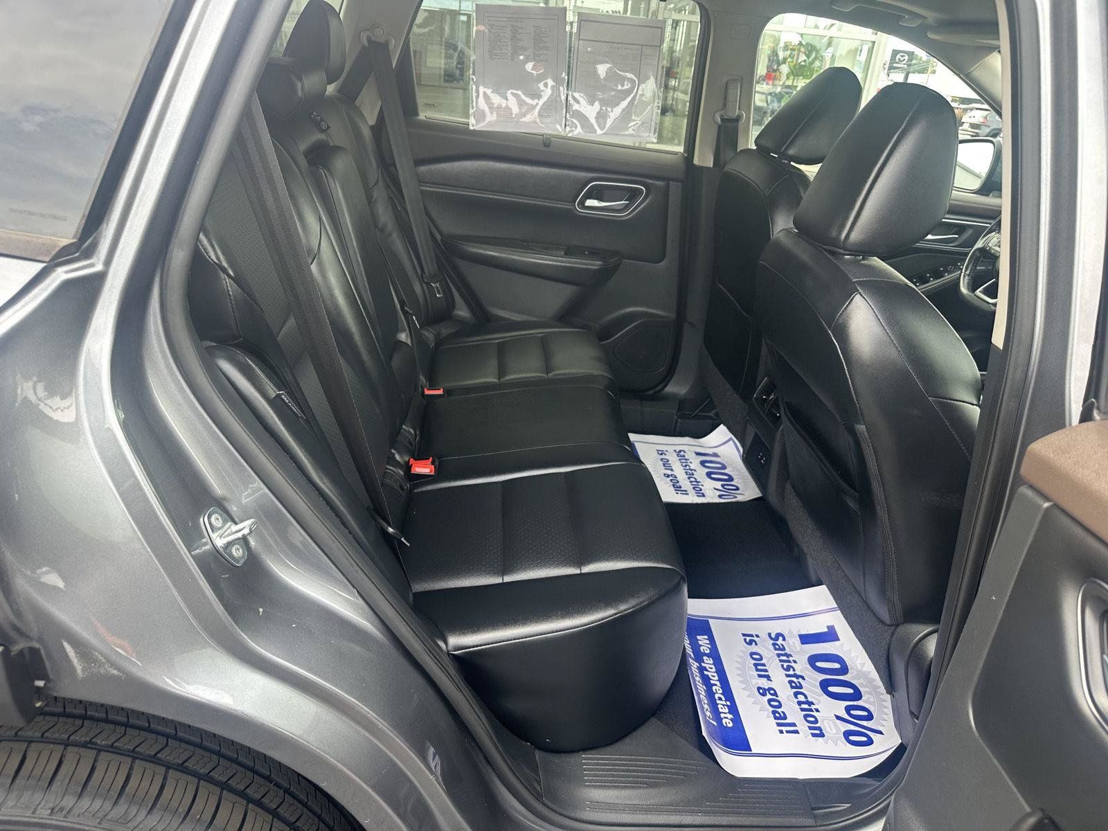 Used 2021 Nissan Rogue SV w/ Premium Package AWD/4WD image 26
