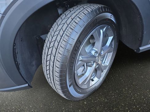 Certified 2026 Honda HR-V LX image 32