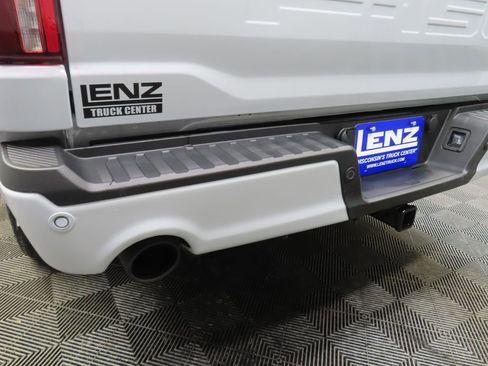 Used 2025 Ford F150 Lariat AWD/4WD image 46