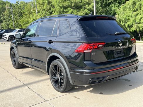 Used 2023 Volkswagen Tiguan SE R-Line FWD image 8