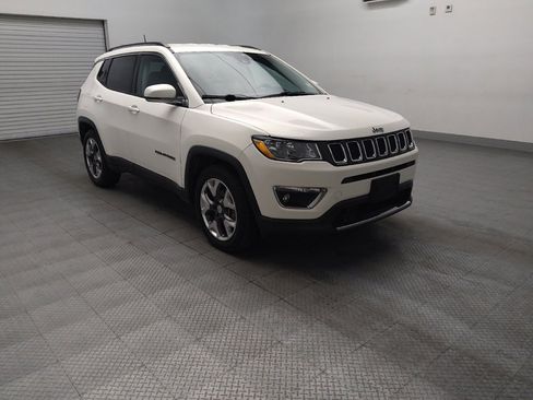 Used 2021 Jeep Compass Limited FWD image 13
