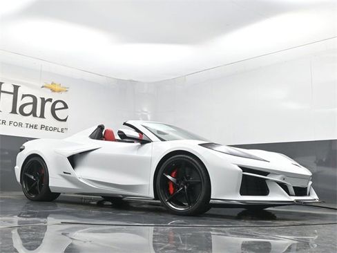 New 2026 Chevrolet Corvette E-Ray w/ Stealth Interior Trim Package image 2