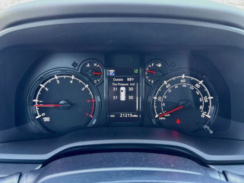 Used 2023 Toyota 4Runner SR5 RWD image 13