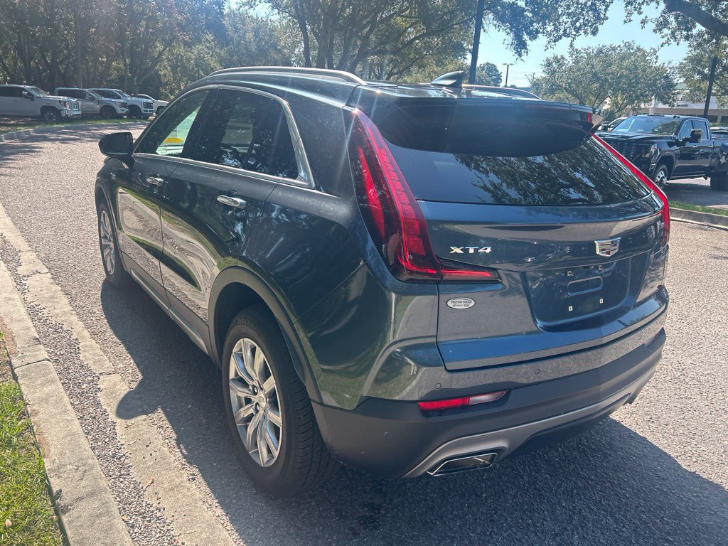 Used 2020 Cadillac XT4 Premium Luxury FWD image 8