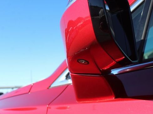 Used 2023 Cadillac XT6 Premium Luxury w/ Technology Package image 15