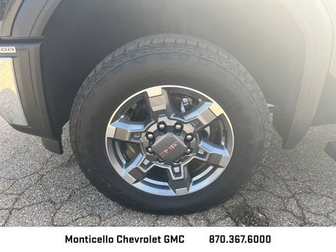 New 2026 GMC Sierra 2500 SLT w/ SLT Premium Package AWD/4WD image 27