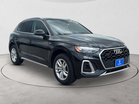 Used 2023 Audi Q5 2.0T Premium AWD/4WD image 3
