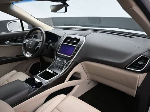 Used 2020 Lincoln Nautilus Reserve w/ Equipment Group 201A image 50