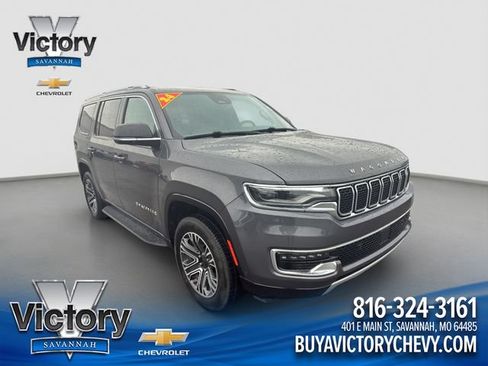 Used 2024 Jeep Wagoneer Series II w/ Flexible Seating Group AWD/4WD image 1