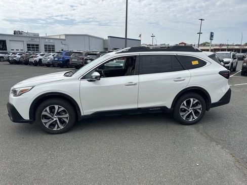 Used 2021 Subaru Outback Touring XT image 4
