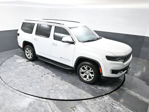 Used 2022 Jeep Wagoneer Series II image 43