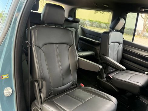 New 2026 Jeep Grand Wagoneer image 36