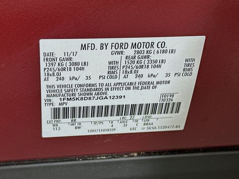 Used 2018 Ford Explorer XLT w/ Equipment Group 202A AWD/4WD image 12
