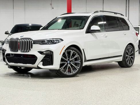 Used 2019 BMW X7 xDrive40i w/ Premium Package image 2