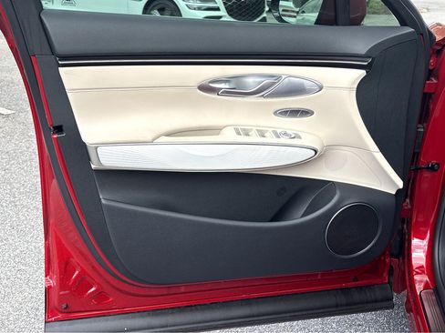 New 2026 Genesis GV70 2.5T Advanced image 20