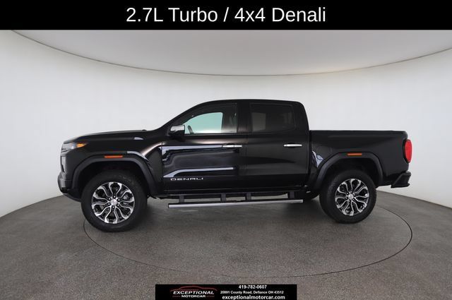 Used 2025 GMC Canyon Denali AWD/4WD image 6