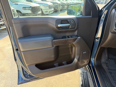 Used 2019 GMC Sierra 1500 Denali w/ Denali Ultimate Package AWD/4WD image 16