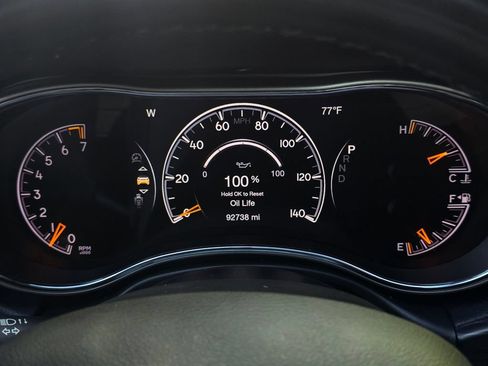 Used 2020 Jeep Grand Cherokee Limited w/ Premium Lighting Group RWD image 30