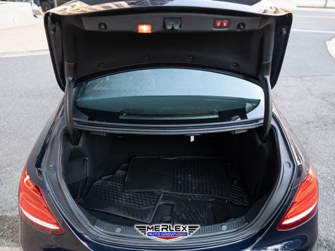 Used 2018 Mercedes-Benz E 400 4MATIC Sedan image 48