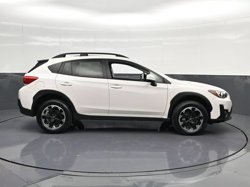 Used 2023 Subaru Crosstrek 2.0i Premium AWD/4WD image 4