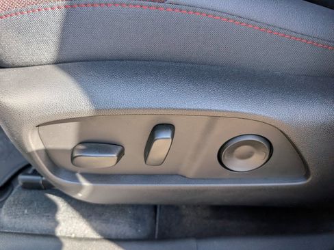 New 2026 Chevrolet Equinox RS image 19