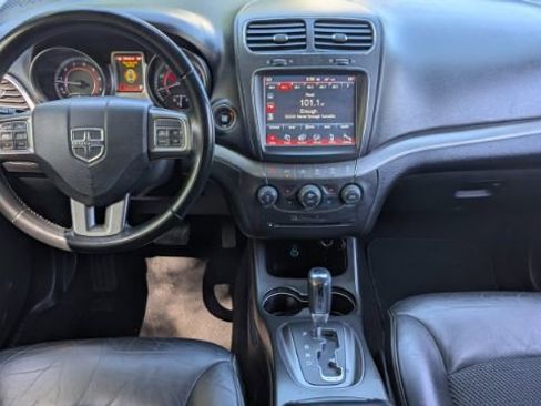Used 2020 Dodge Journey Crossroad FWD image 25