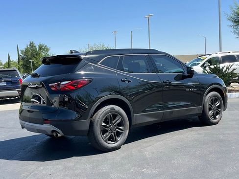 Used 2020 Chevrolet Blazer LT FWD image 6