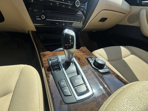 Used 2017 BMW X3 xDrive28i AWD/4WD image 17
