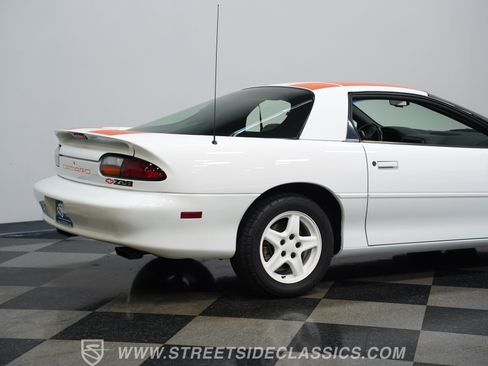 Used 1997 Chevrolet Camaro Z28 w/ Preferred Equipment Group 2 RWD image 26