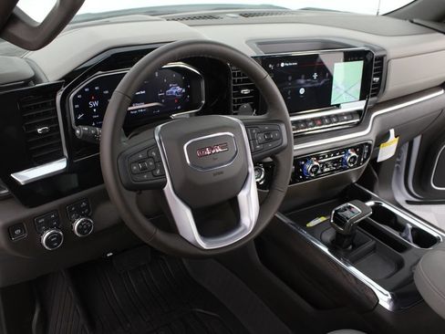 New 2026 GMC Sierra 1500 SLT w/ SLT Premium Plus Package AWD/4WD image 9
