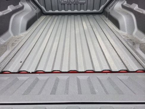 New 2026 GMC Canyon Elevation w/ Convenience Package image 20