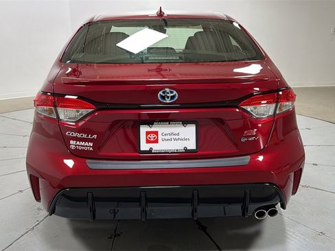 Certified 2025 Toyota Corolla SE w/ Body Protection Package (TMS) image 4