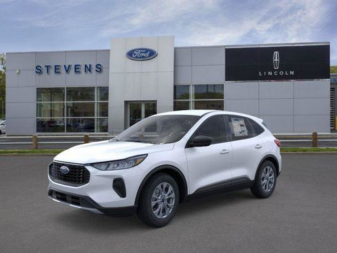 New 2026 Ford Escape Active w/ Cold Weather Package AWD/4WD image 2