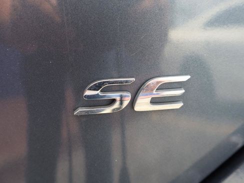 Used 2019 Toyota Corolla SE FWD image 11