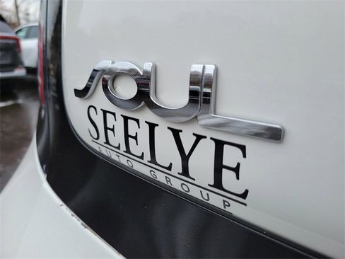 Used 2019 Kia Soul + image 25