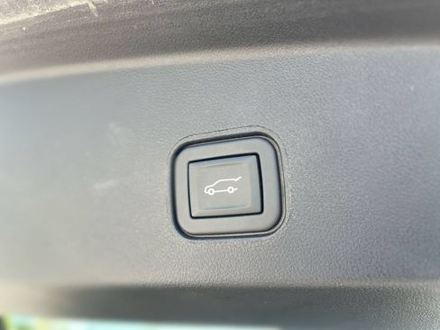 Certified 2024 Cadillac Lyriq Luxury AWD/4WD image 17
