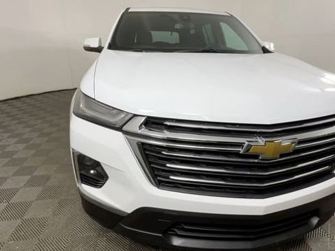 Used 2023 Chevrolet Traverse LT FWD image 11