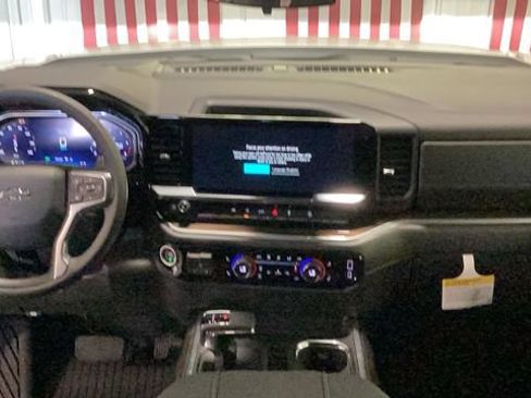 New 2026 Chevrolet Silverado 1500 RST AWD/4WD image 17