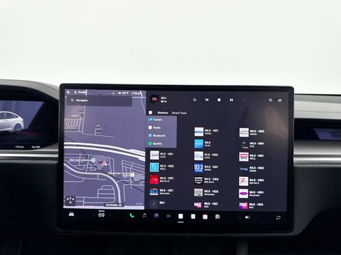 Used 2022 Tesla Model X Plaid AWD/4WD image 29