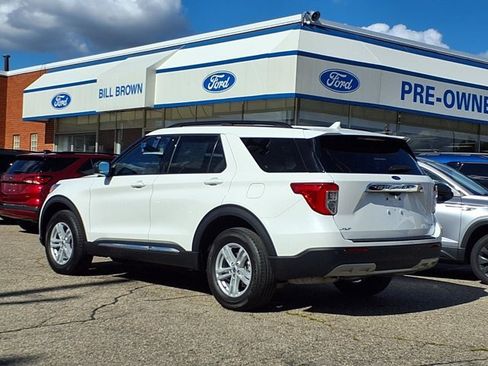 Certified 2024 Ford Explorer XLT w/ Equipment Group 202A AWD/4WD image 2