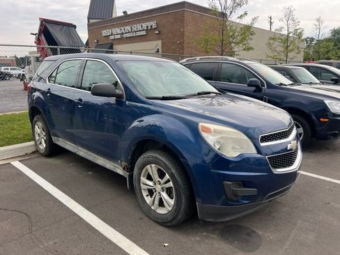 Used 2010 Chevrolet Equinox LS FWD image 3